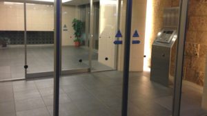 タワーマンションへのポスティングが難しい理由と解決方法 ce4f390056bd07278744a0e3c26c974a 300x169 - タワーマンションへのポスティングが難しい理由と解決方法