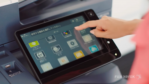 604e4f0262dfb223541e499e300c5d41 300x169 - Fuji Xeroxの複合機「DocuCentre-VII C7773」はどんな機種？