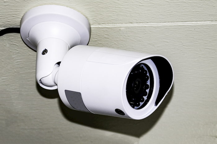 車のイタズラ防止方法には防犯カメラの設置が有効!選び方と費用も紹介 2143324 m1 - 車のイタズラ防止方法には防犯カメラの設置が有効!選び方と費用も紹介