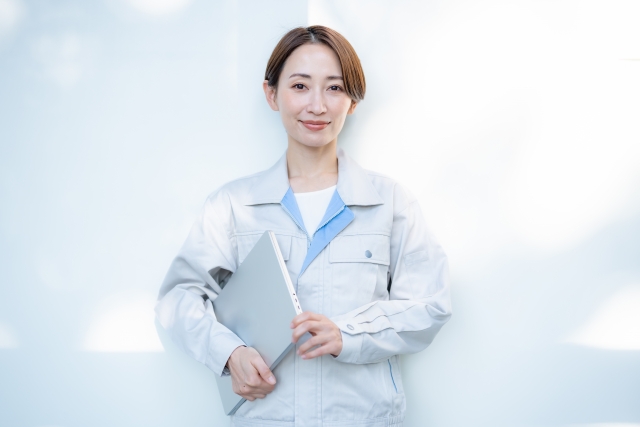 業務用エアコンの本体価格と設置にかかる工事費の相場 30095681 s - 業務用エアコンの本体価格と設置にかかる工事費の相場