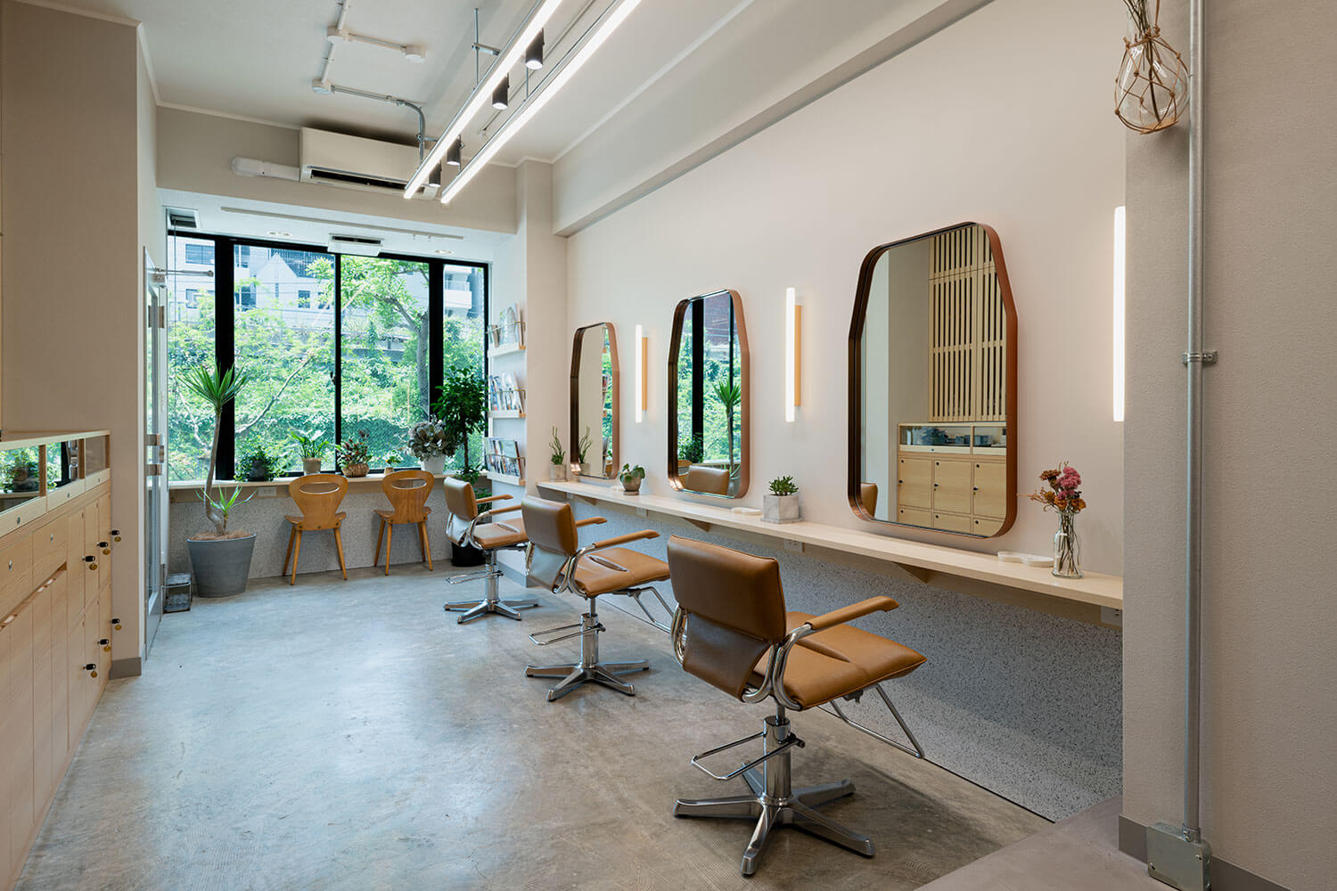 美容室の店舗デザイン会社おすすめ10選!事例や内装施工実績も紹介 image12 6 - 美容室の店舗デザイン会社おすすめ10選!事例や内装施工実績も紹介